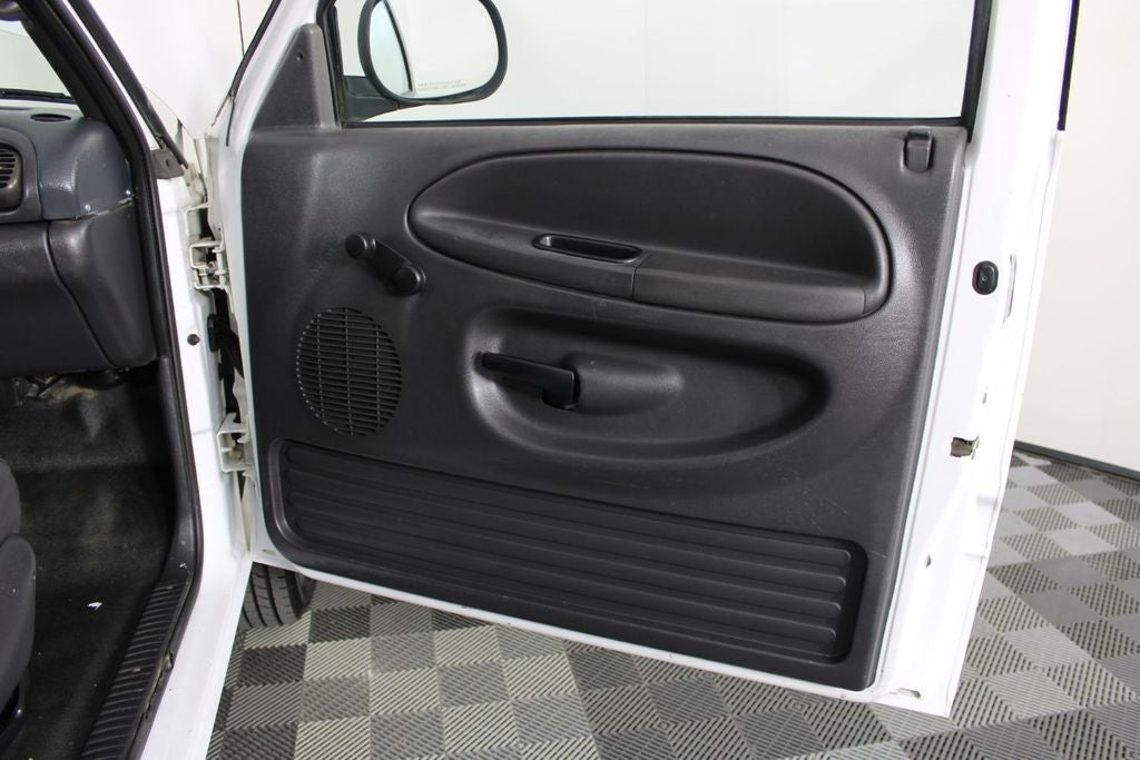 2001 Dodge Ram 1500 ST