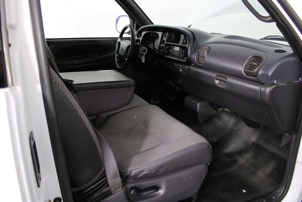 2001 Dodge Ram 1500 ST