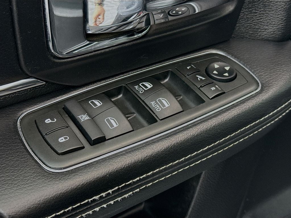 2015 RAM 1500 Laramie