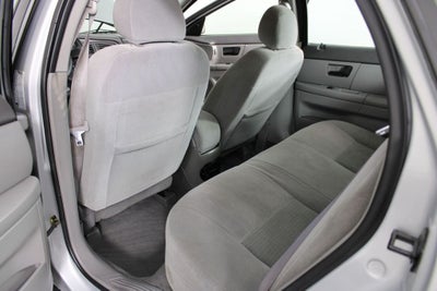 2006 Ford Taurus SE