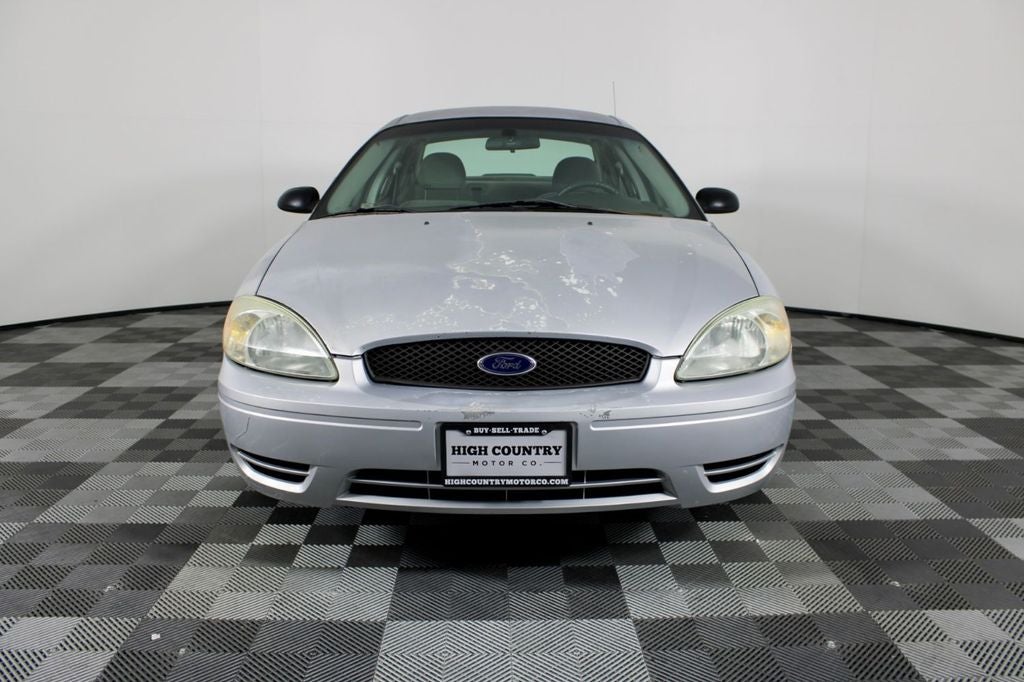 2006 Ford Taurus SE