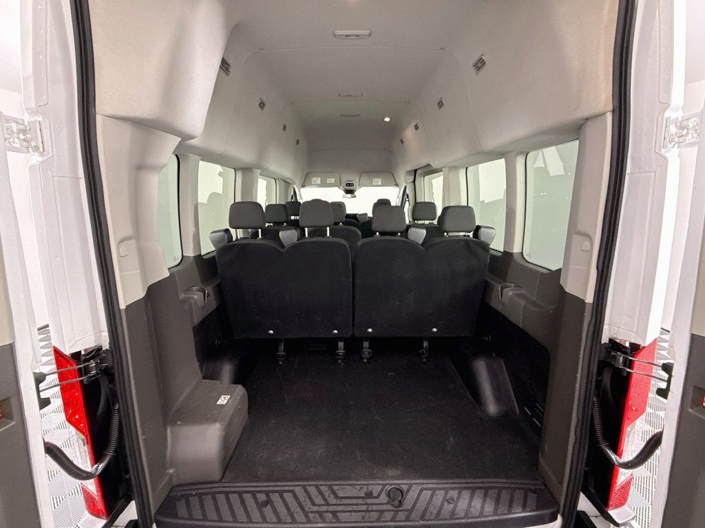 2024 Ford Transit-350 XLT