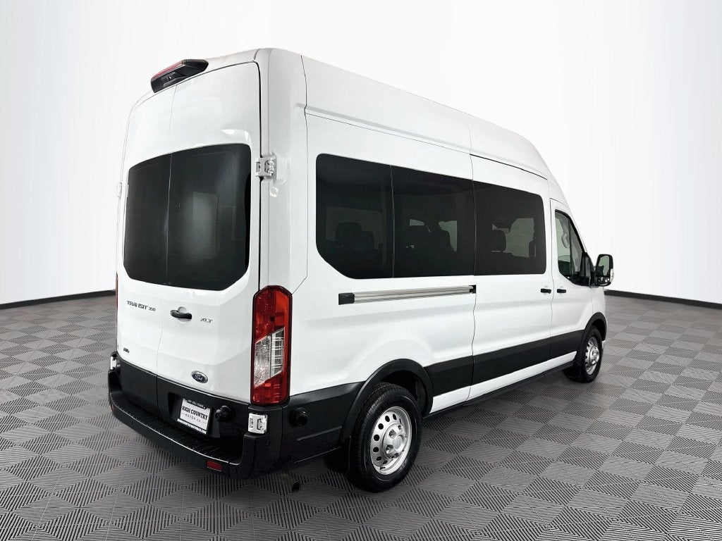 2024 Ford Transit-350 XLT