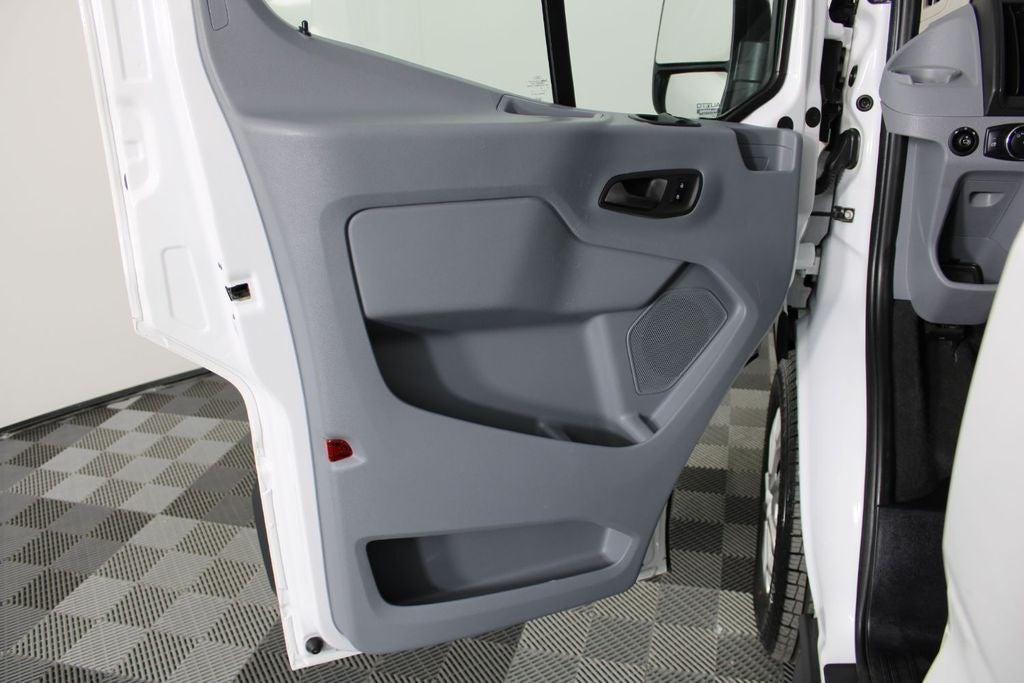 2016 Ford Transit-350 XLT