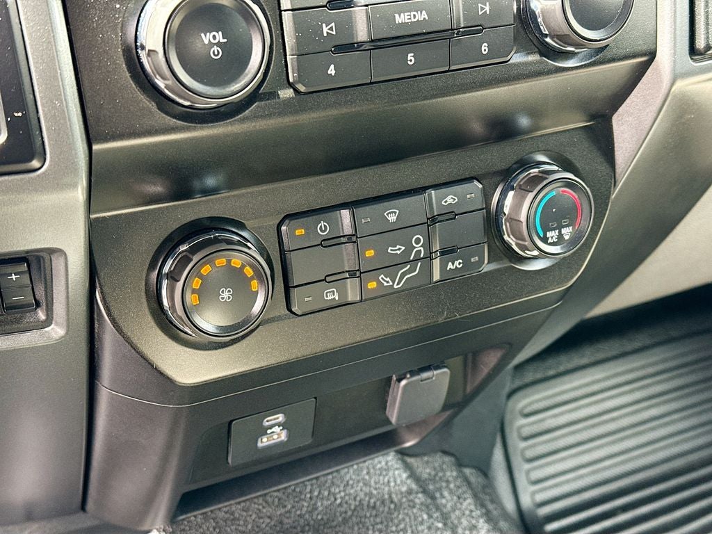 2021 Ford F-550SD XLT DRW