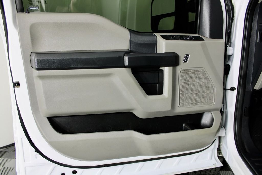 2022 Ford F-350SD XL DRW