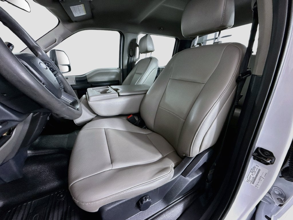 2022 Ford F-350SD XL DRW