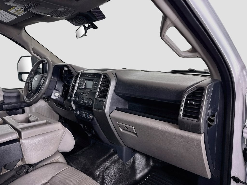 2022 Ford F-350SD XL DRW