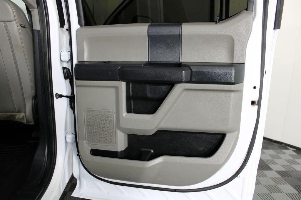 2022 Ford F-350SD XL DRW