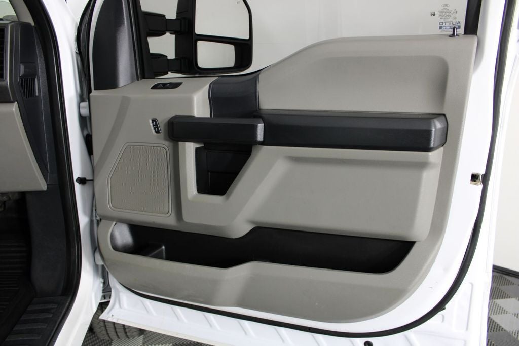 2022 Ford F-350SD XL DRW