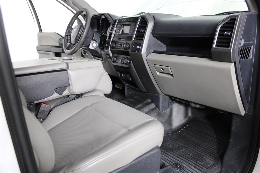 2022 Ford F-350SD XL DRW