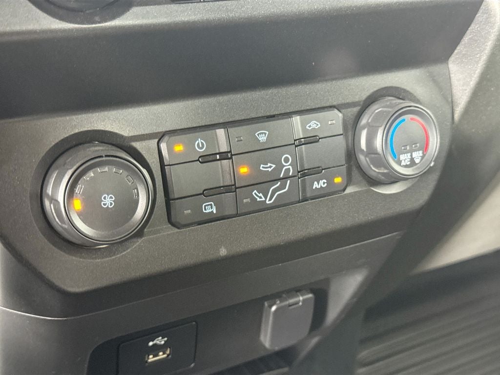 2022 Ford F-350SD XL DRW