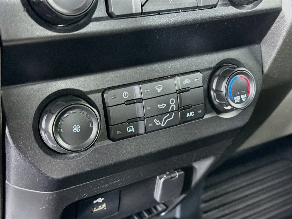 2022 Ford F-350SD XL DRW