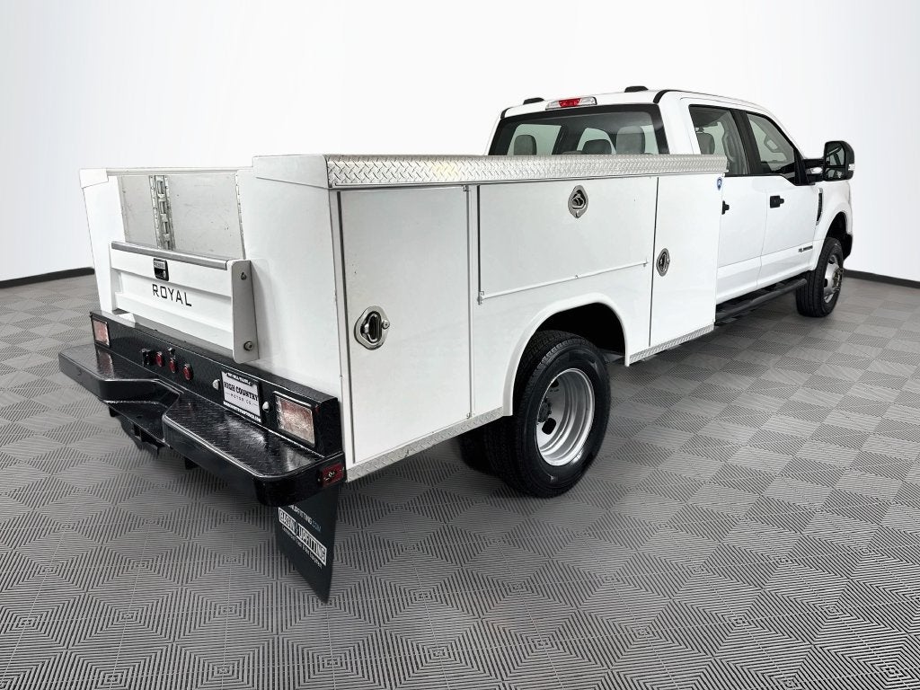 2022 Ford F-350SD XL DRW