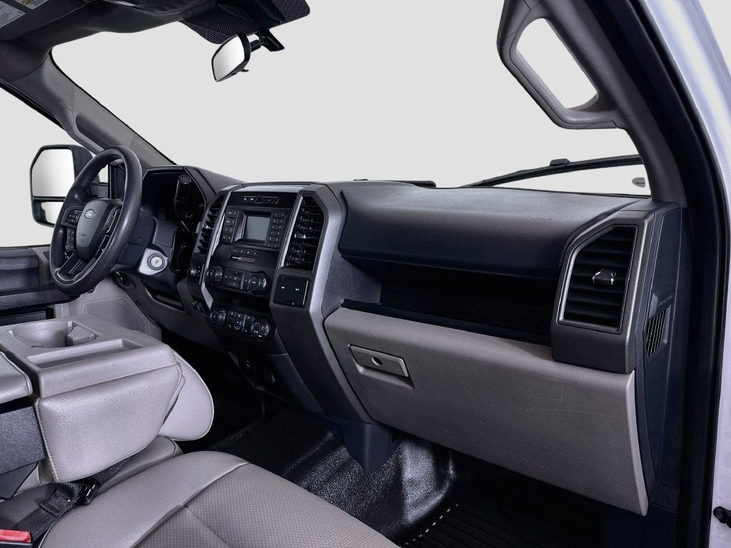 2022 Ford F-350SD XL DRW