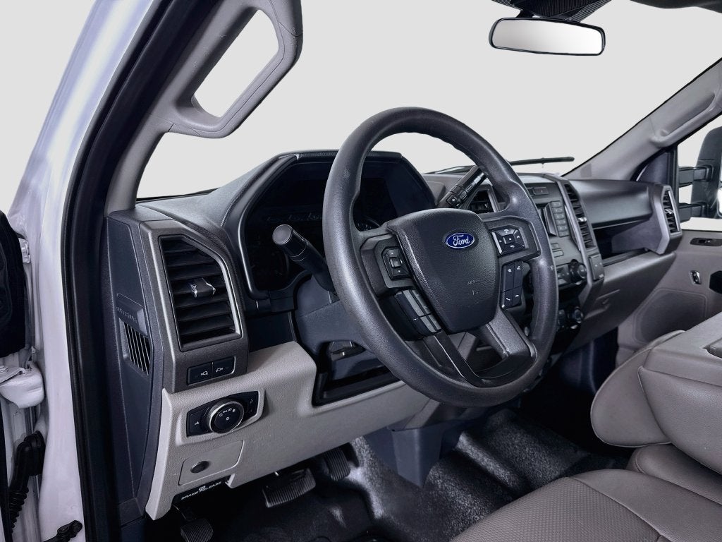 2022 Ford F-350SD XL DRW