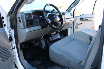 2004 Ford F-450SD XL DRW