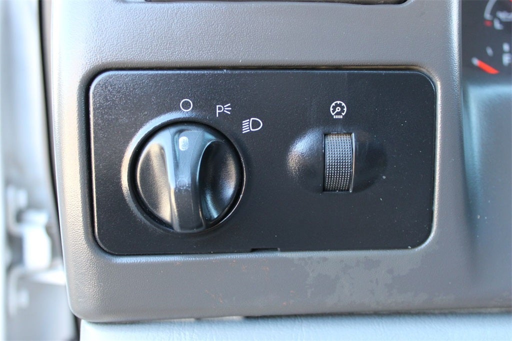 2004 Ford F-450SD XL DRW