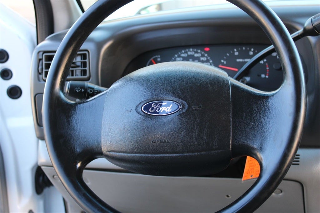 2004 Ford F-450SD XL DRW