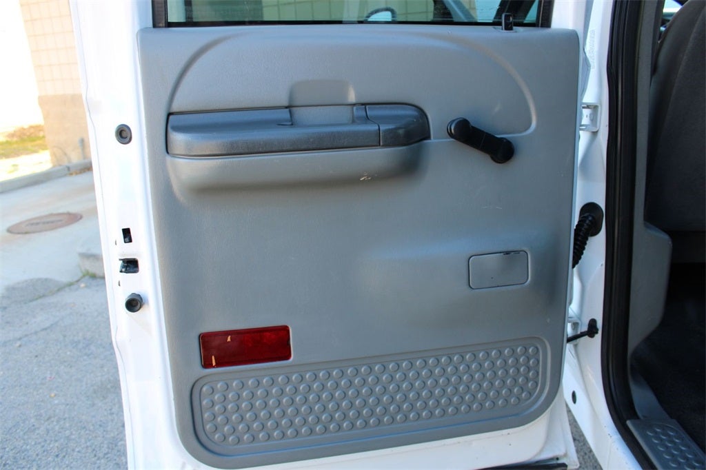 2004 Ford F-450SD XL DRW