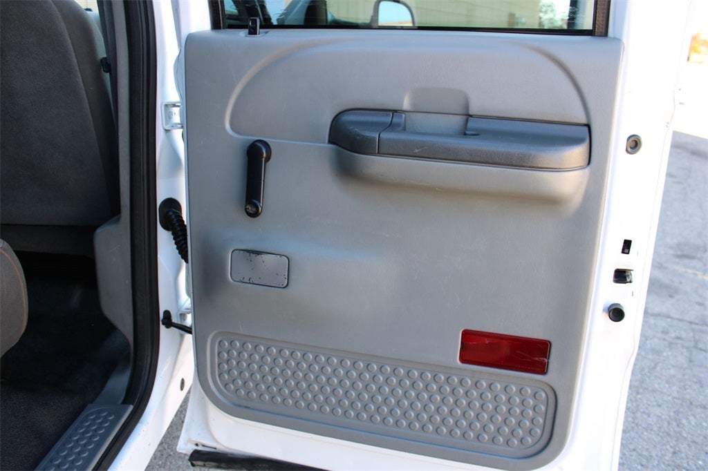 2004 Ford F-450SD XL DRW