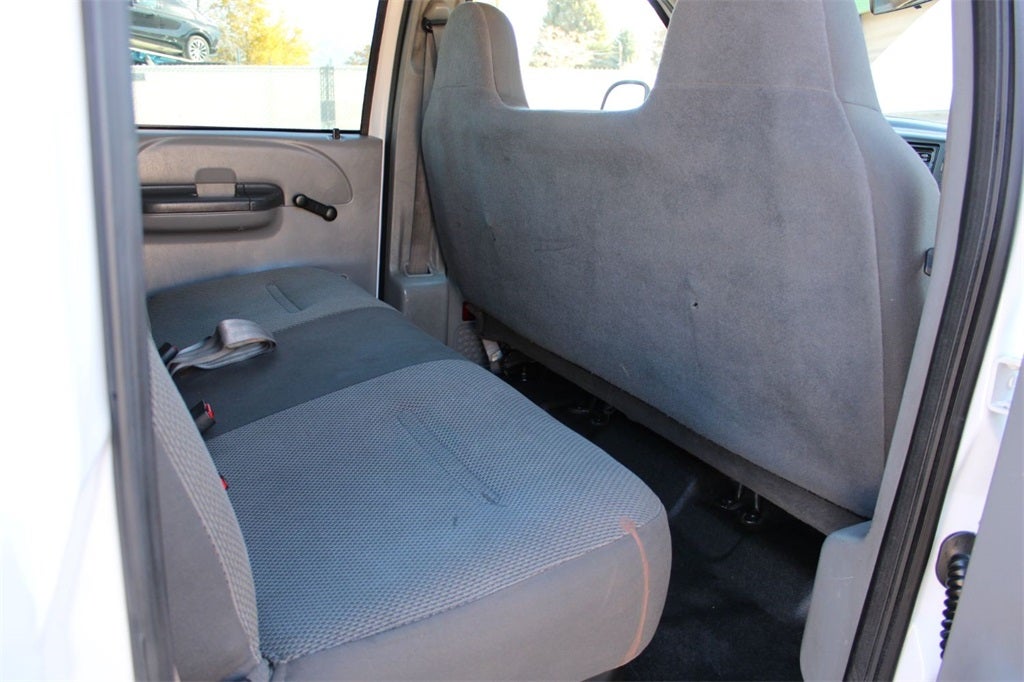 2004 Ford F-450SD XL DRW