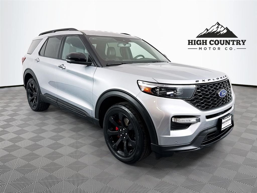 2023 Ford Explorer's photo