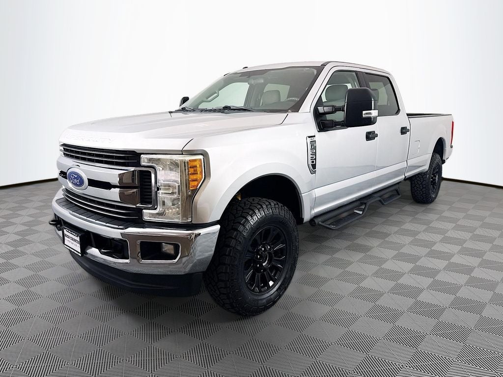 2017 Ford F-250SD XLT
