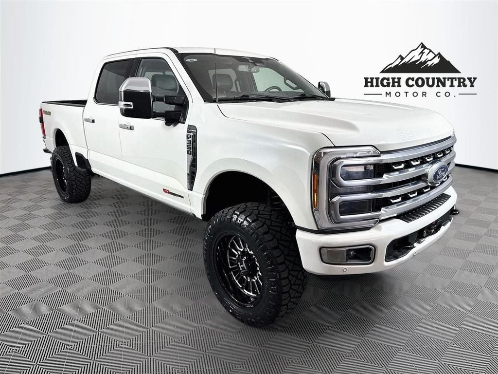 2023 Ford F-350SD Platinum