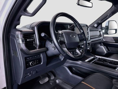 2023 Ford F-350SD Platinum