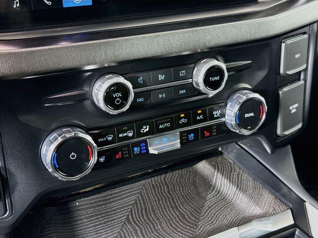 2023 Ford F-350SD Platinum