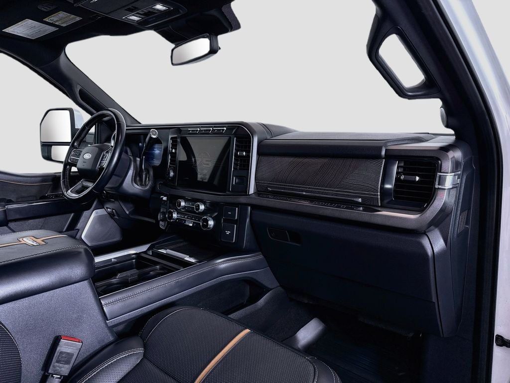 2023 Ford F-350SD Platinum