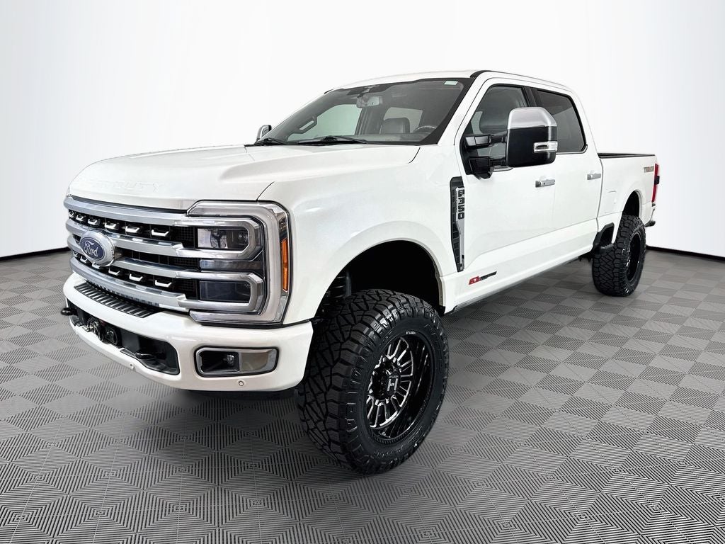 2023 Ford F-350SD Platinum