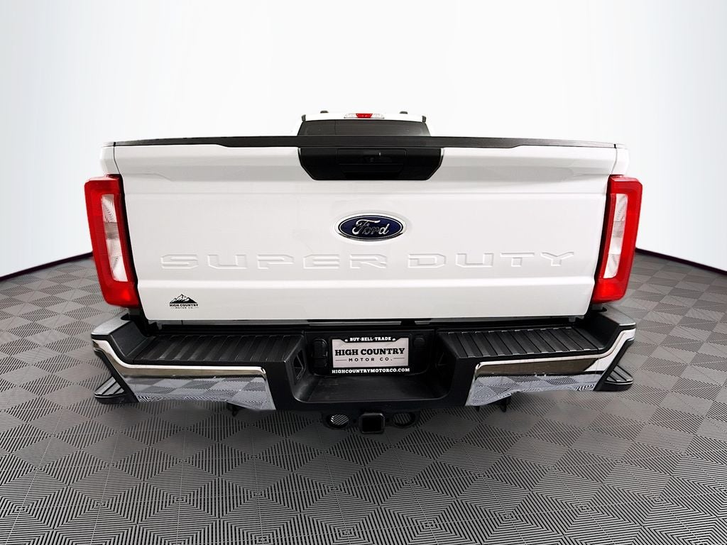 2024 Ford F-350SD XLT