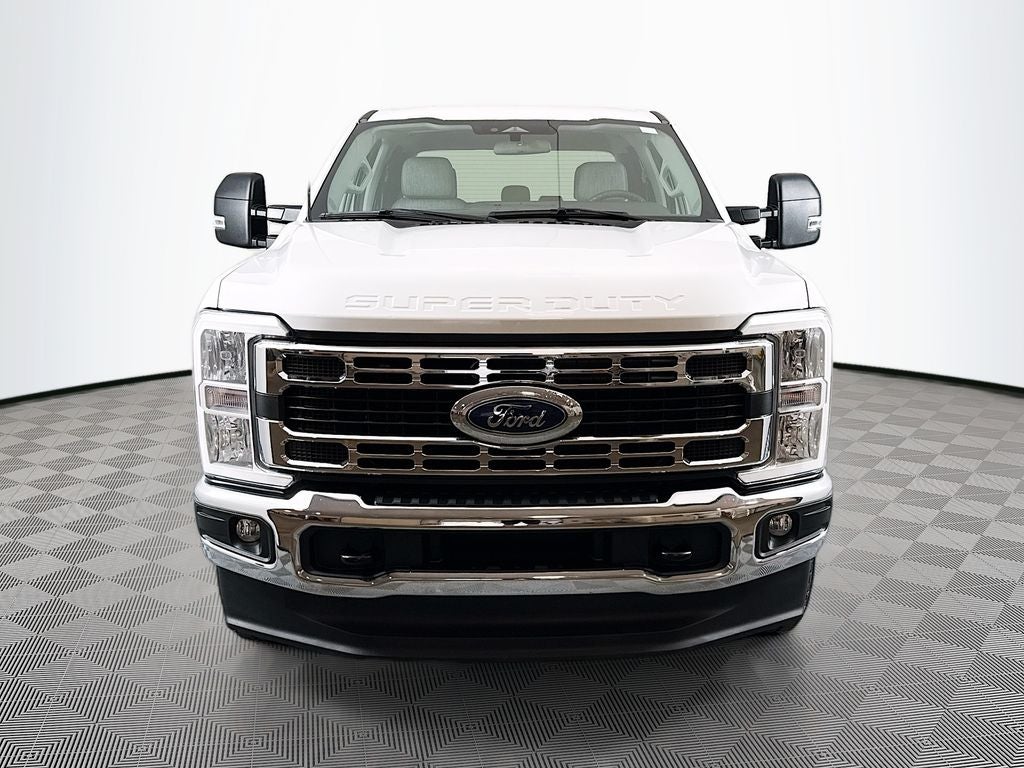 2024 Ford F-350SD XLT