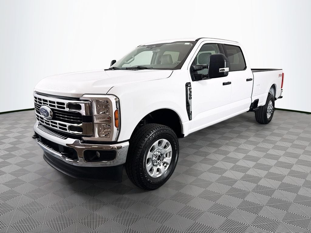2024 Ford F-350SD XLT