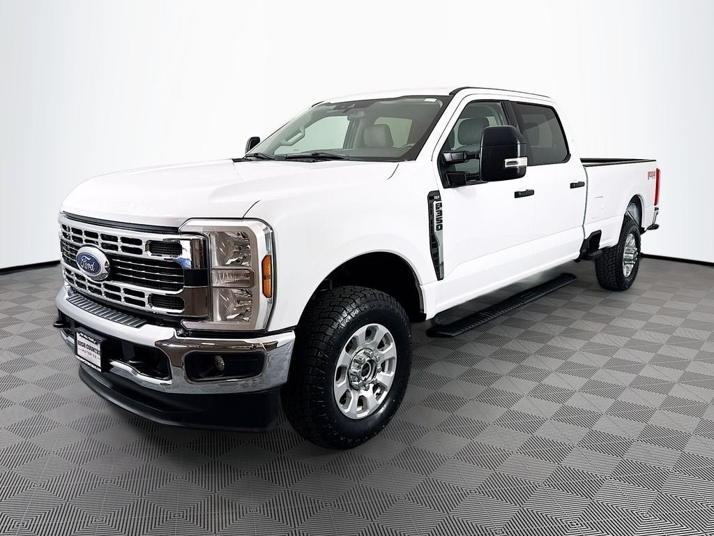 2024 Ford F-350SD XLT