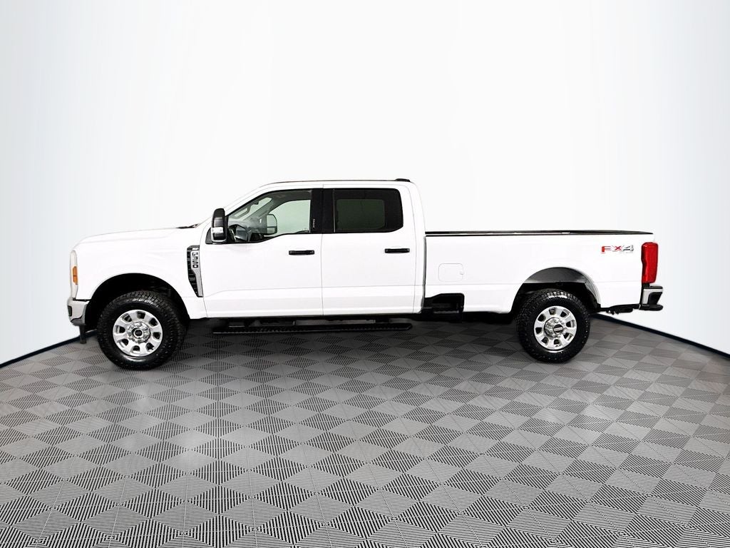 2024 Ford F-350SD XLT