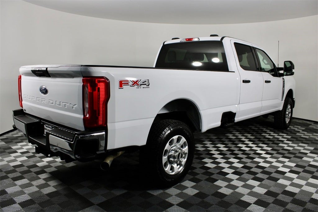 2024 Ford F-350SD XLT
