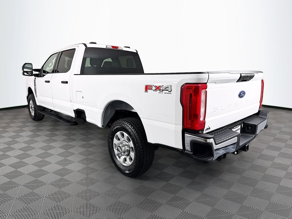 2024 Ford F-350SD XLT
