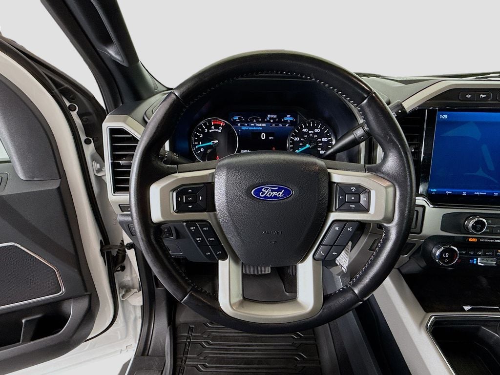 2022 Ford F-350SD Lariat