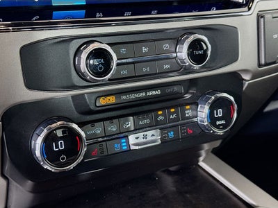 2022 Ford F-350SD Lariat