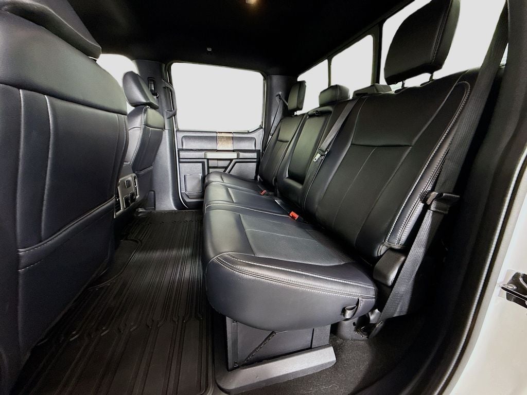 2022 Ford F-350SD Lariat