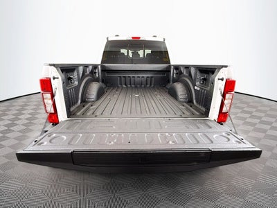 2022 Ford F-350SD Lariat