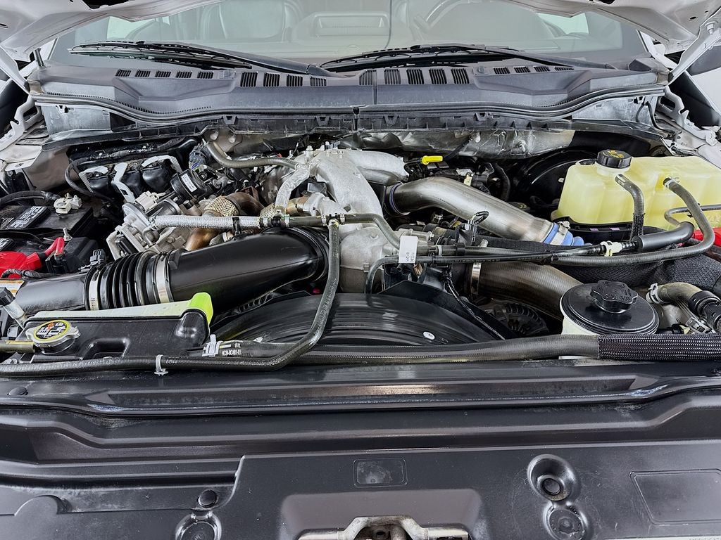 2022 Ford F-350SD Lariat