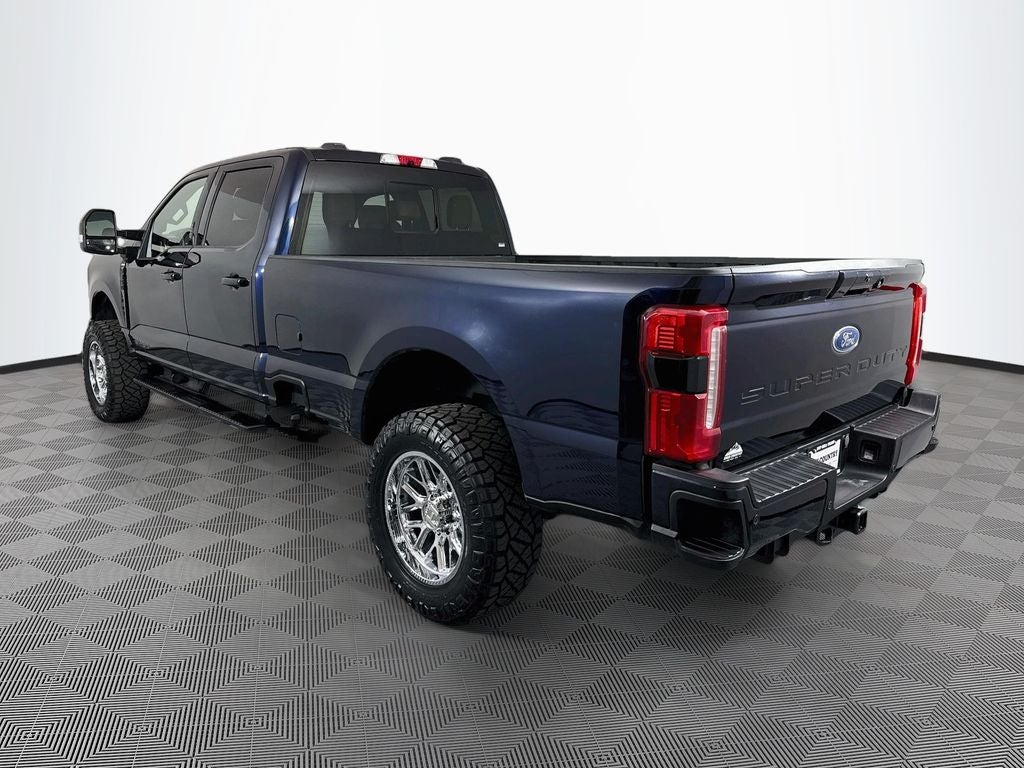 2024 Ford F-350SD Lariat