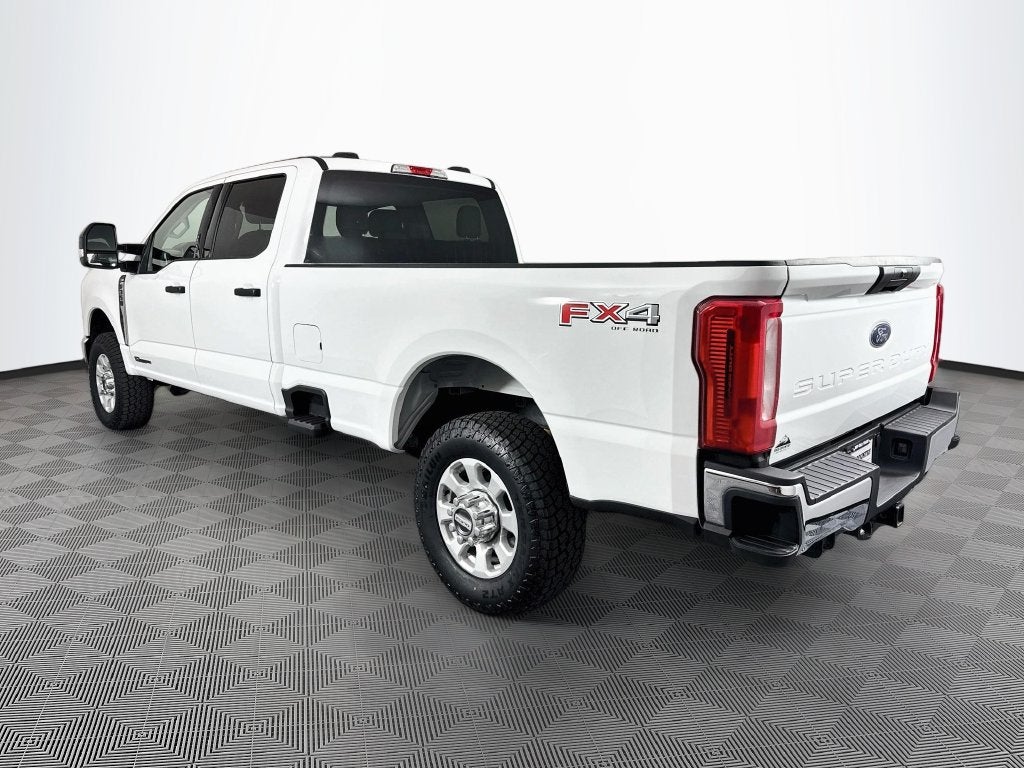 2024 Ford F-350SD XLT
