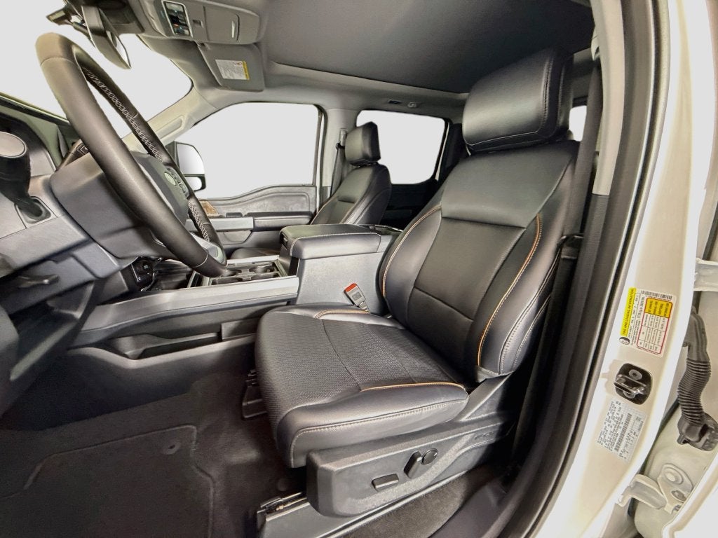 2025 Ford F-350SD Lariat