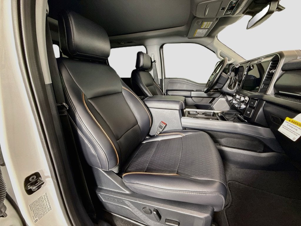 2025 Ford F-350SD Lariat