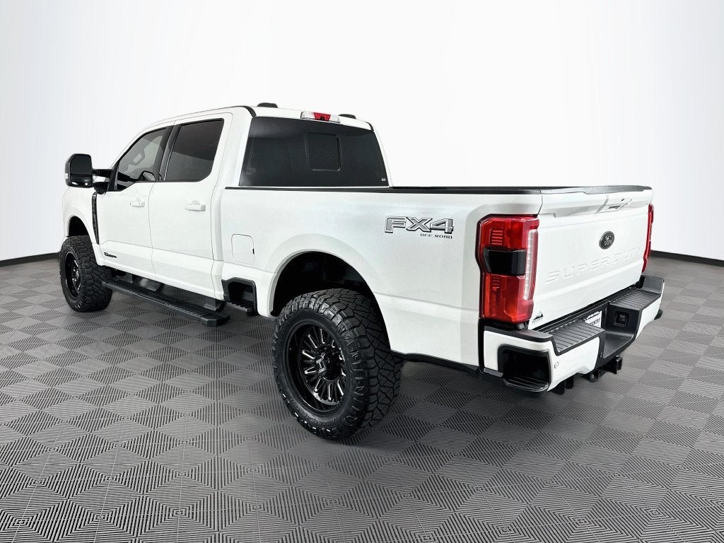 2025 Ford F-350SD Lariat